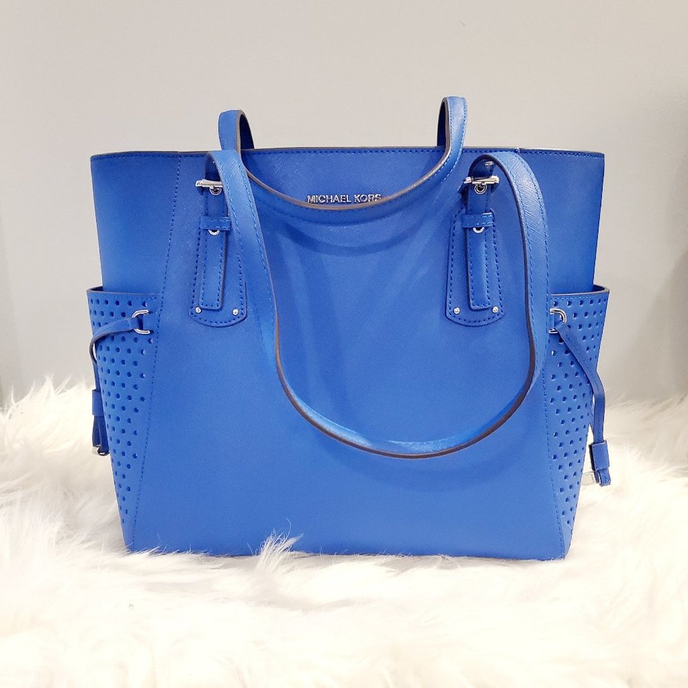 Hand bag